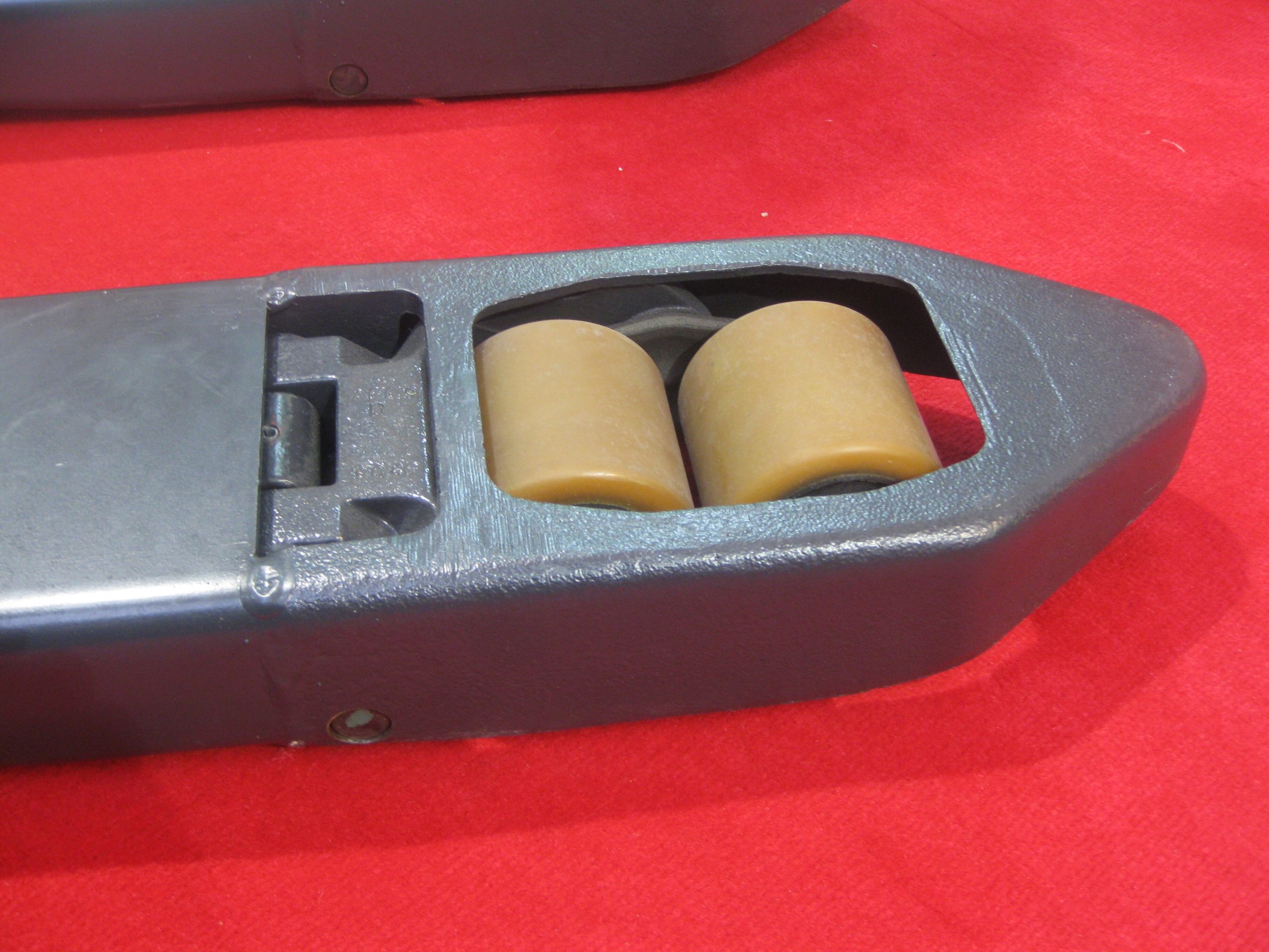 Polyurethane tire
